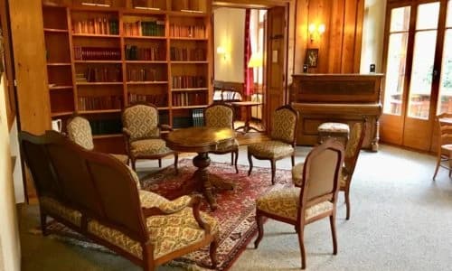 La Bibliothèque — Collection de livres de montagne