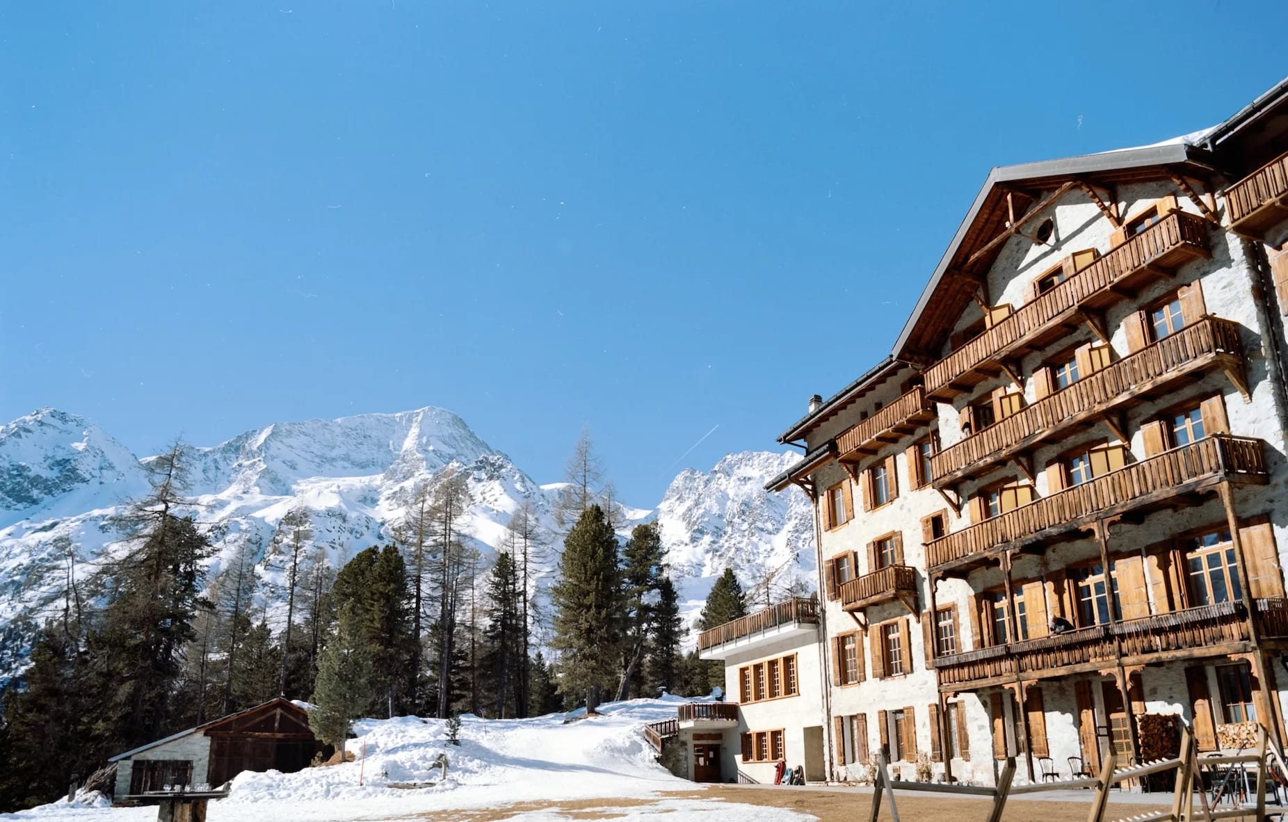 Grand Hôtel & Kurhaus — Hôtel historique à Arolla, Val d'Hérens, 2 070 m